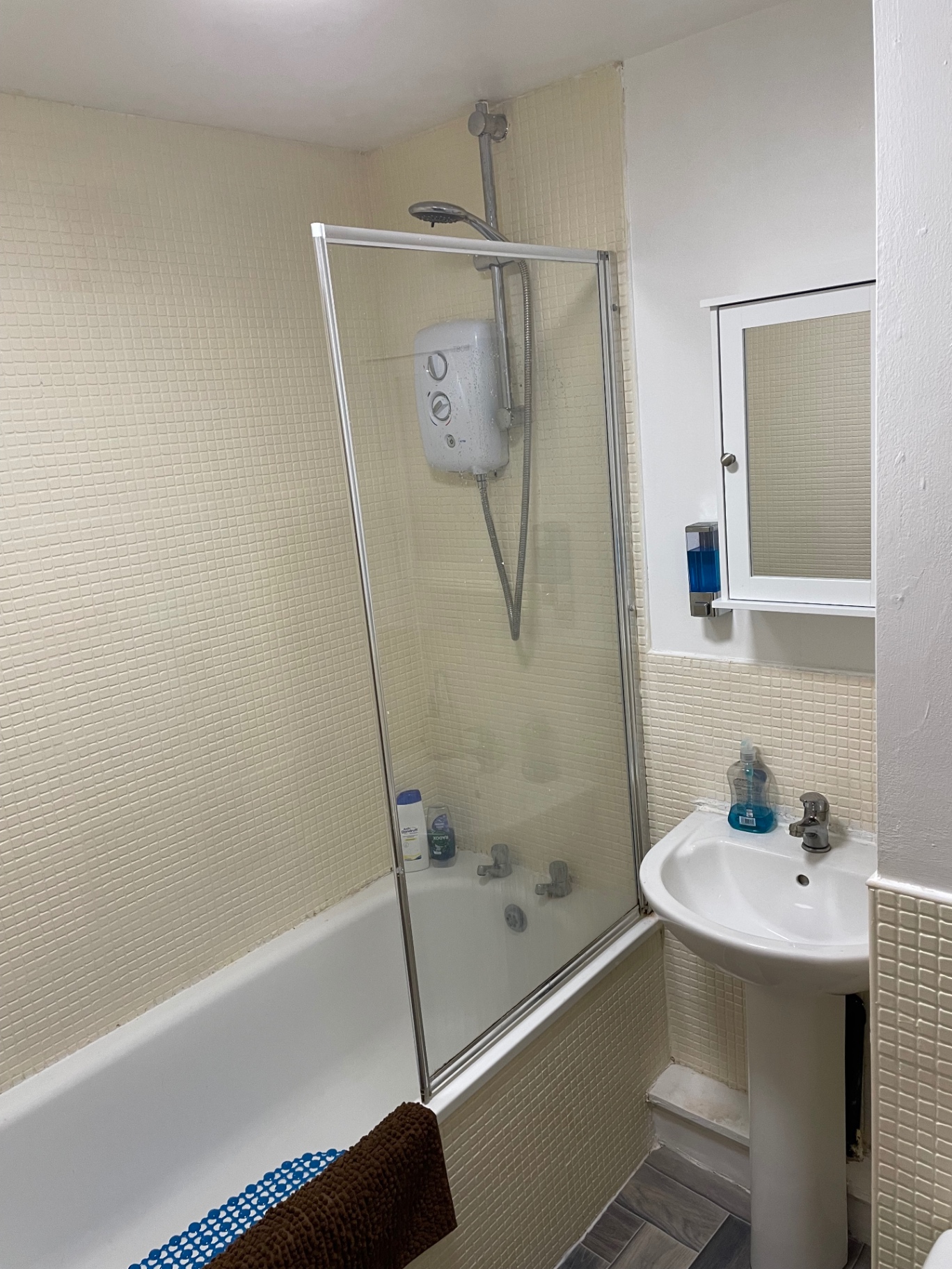 Bathroom before the final detail clean